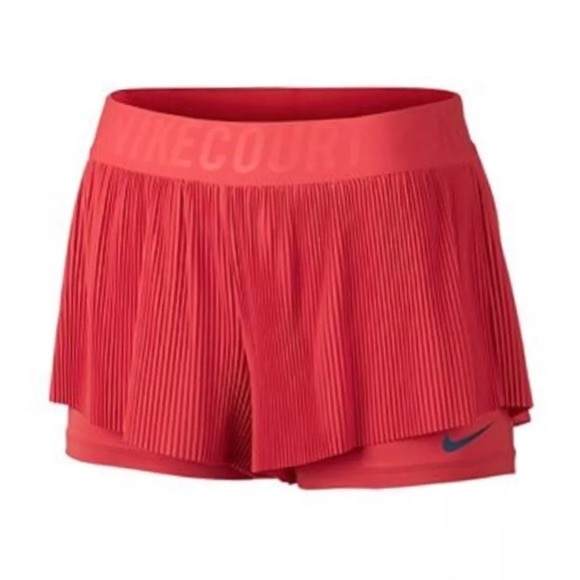nike court shorts womens